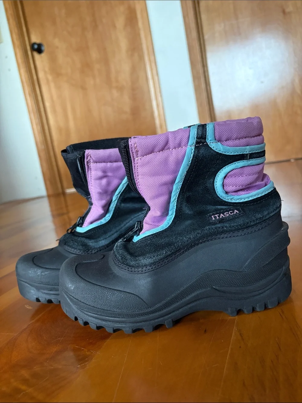Kids Purple and Black Winter Boots